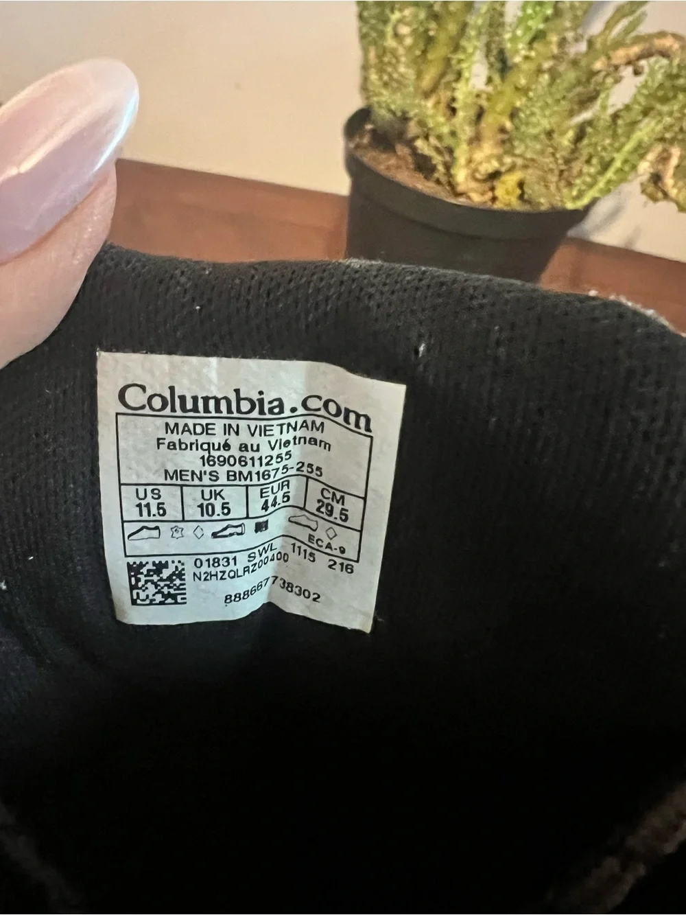 Columbia 200grams Waterproof Men’s Winter Hiking Boots Size 11.5